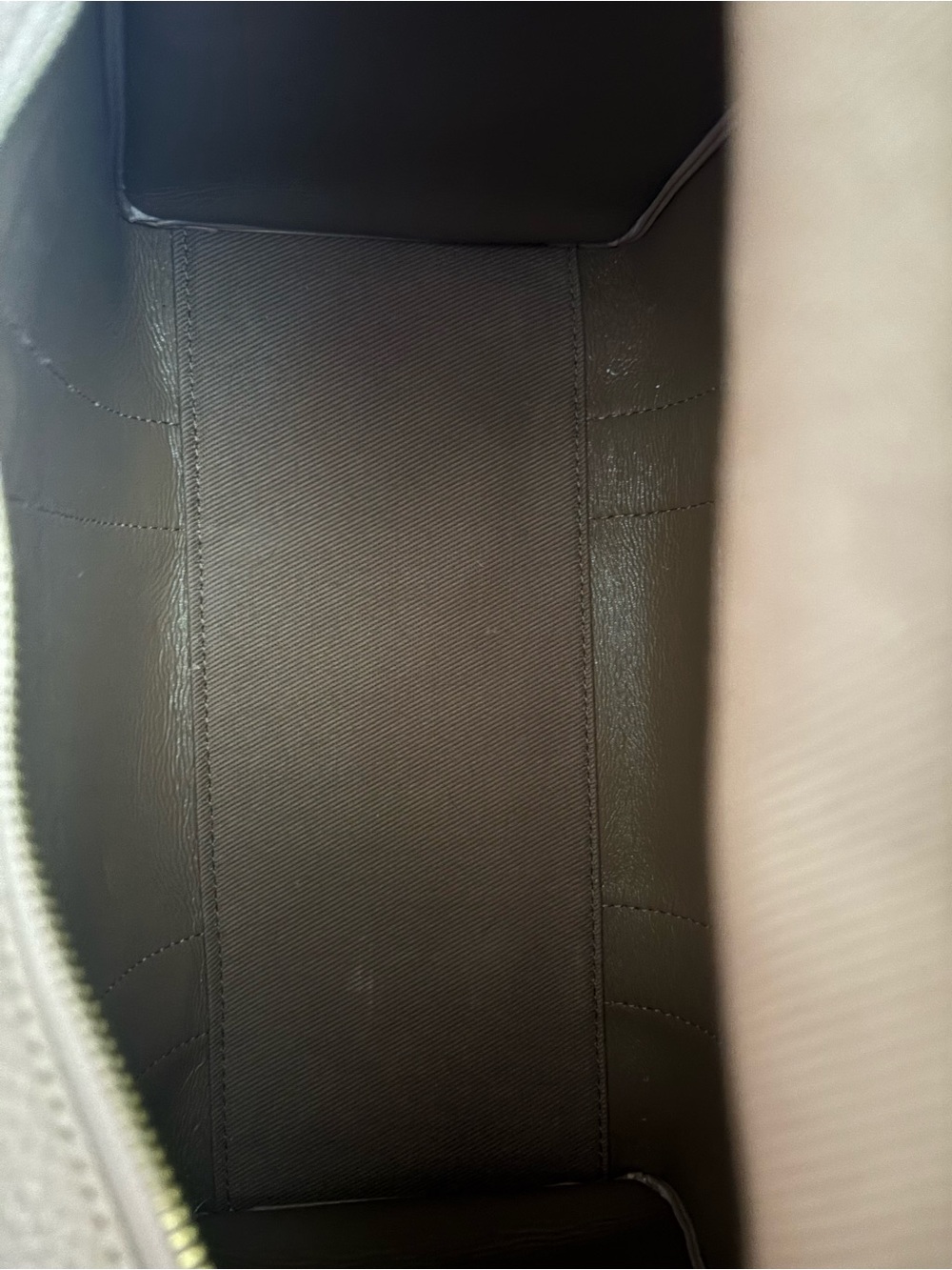 Marc Jacobs The Tote Bag in Blush Pink Leather MEDIUM - Picture 12 of 15